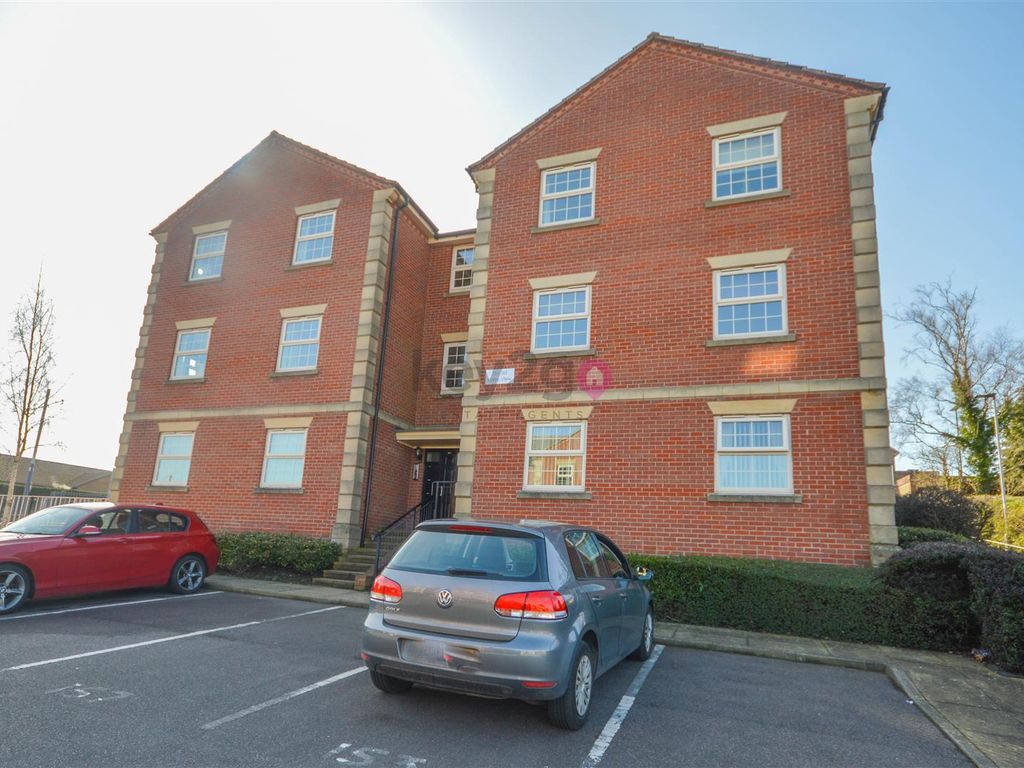 2 bed flat to rent in Kirkby View, Gleadless S12, £785 pcm
