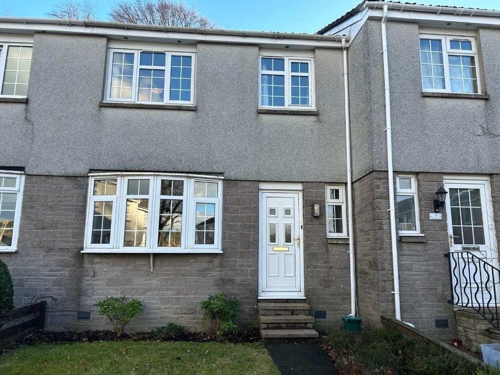 3 bed terraced house to rent in Brimmond Court, Westhill AB32, £1,200 pcm