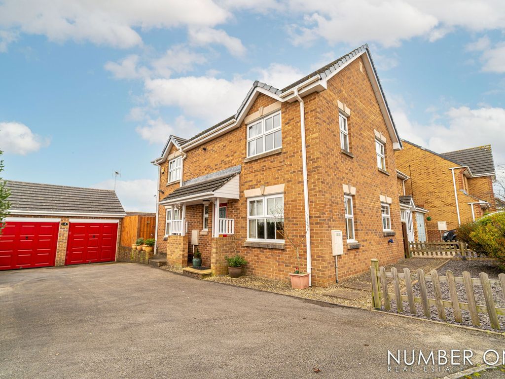 4 bed detached house for sale in Rockfield Way, Undy NP26, £495,000