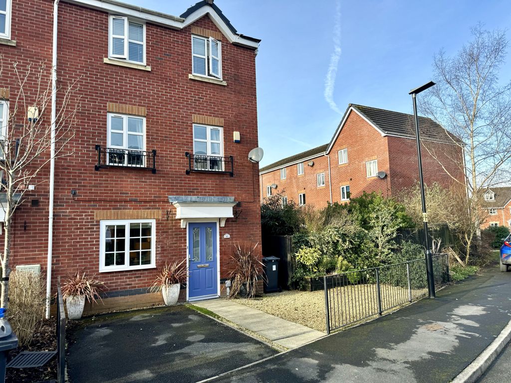 3 bed town house for sale in Spalding Avenue, Garstang PR3, £250,000