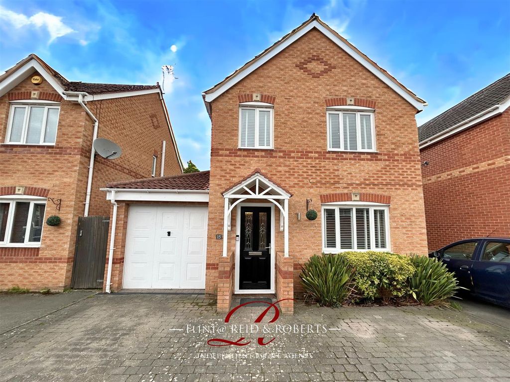 3 bed detached house for sale in St. James Court, Connah