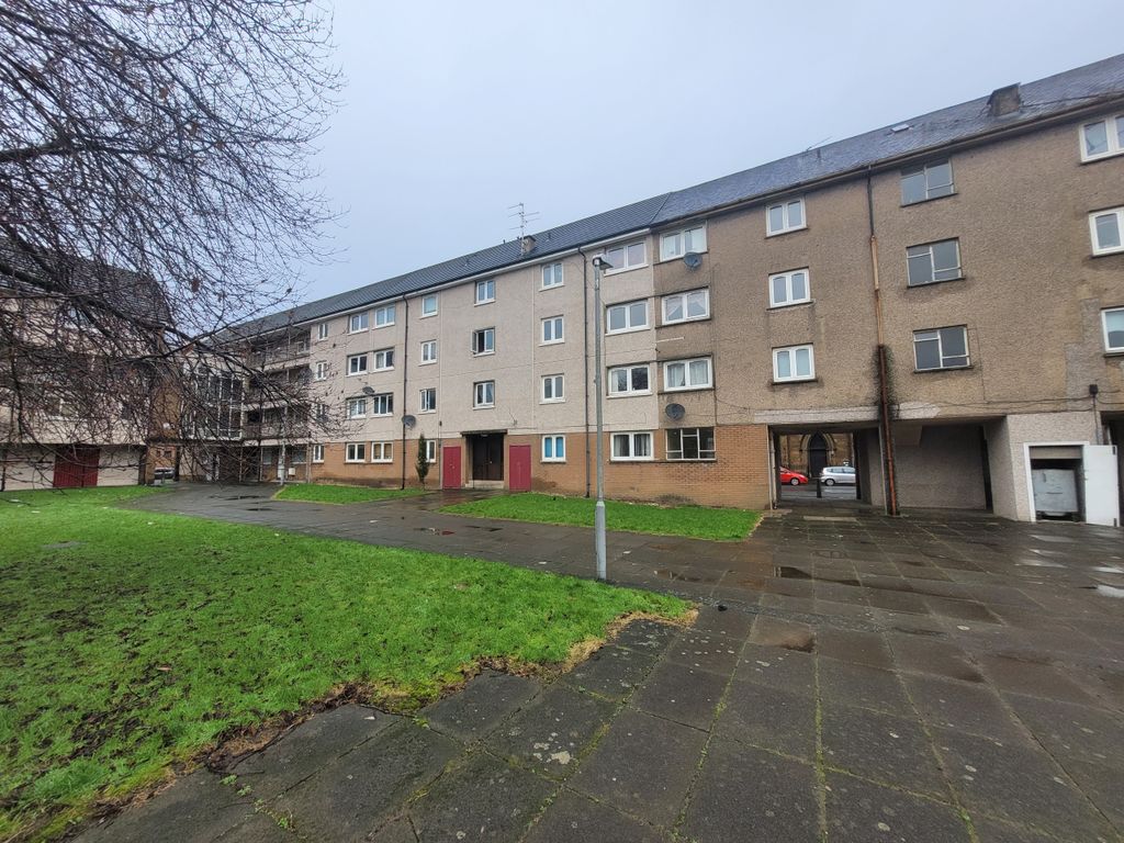 1 bed flat for sale in Flat 0/1, 25 George Street, Paisley, Renfrewshire PA1, £35,000