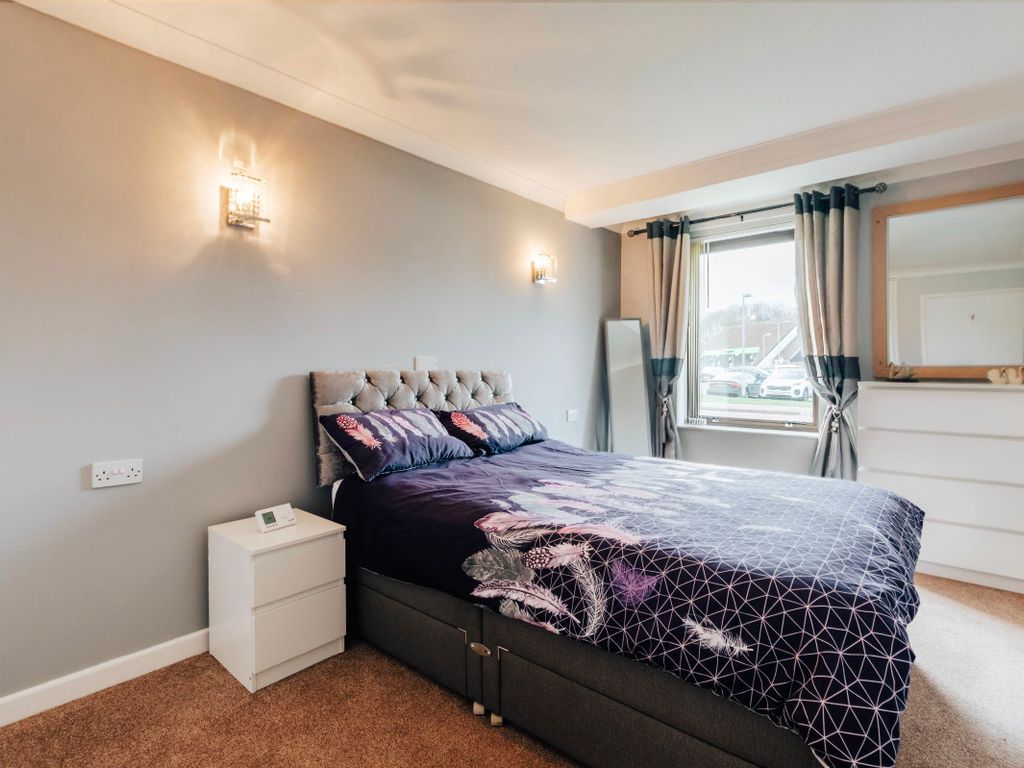 1 bed flat for sale in Homenene House, Peterborough PE2, £60,000