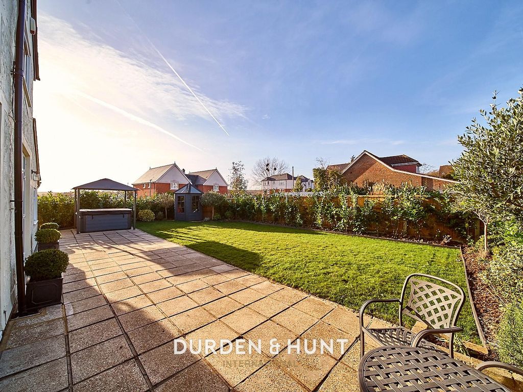 4 bed detached house for sale in The Uplands, Loughton IG10, £1,400,000