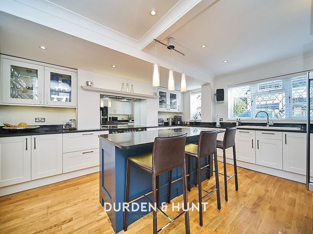 4 bed detached house for sale in The Uplands, Loughton IG10, £1,400,000