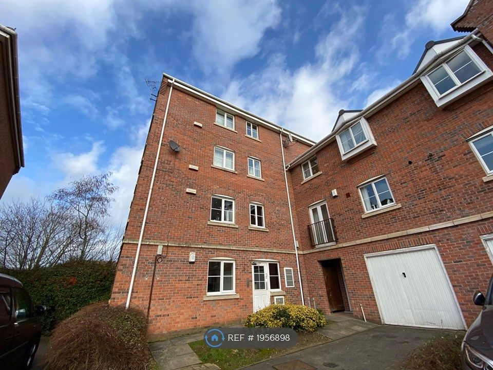 2 bed flat to rent in Henry Bird Court, Northampton NN4, £1,000 pcm