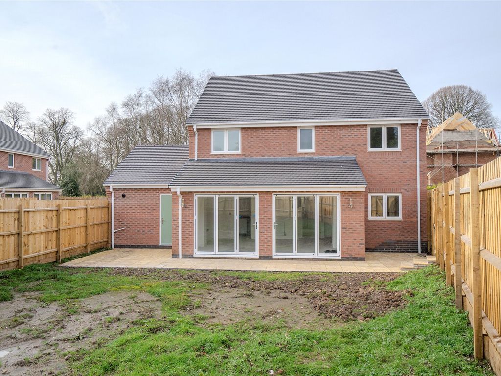 4 bed detached house for sale in Thistle Close, Barlestone CV13, £495,000