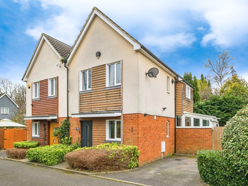 3 bed semi-detached house for sale in Mayfield Gardens, New Haw, Surrey KT15, £489,950