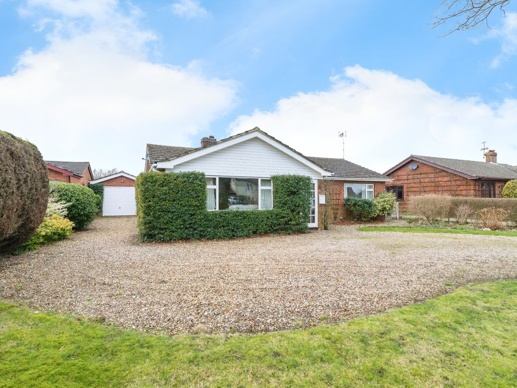 4 bed bungalow for sale in Mill Road, Burgh St. Peter, Beccles NR34, £450,000