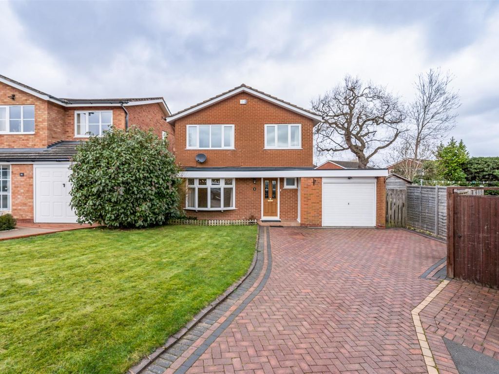 4 bed detached house for sale in Barcheston Road, Knowle, Solihull B93, £650,000