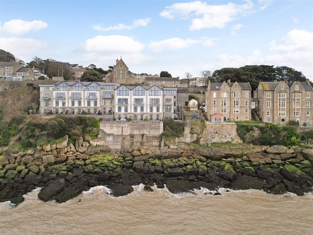 3 bed property for sale in Marine Place, Clevedon BS21, £950,000