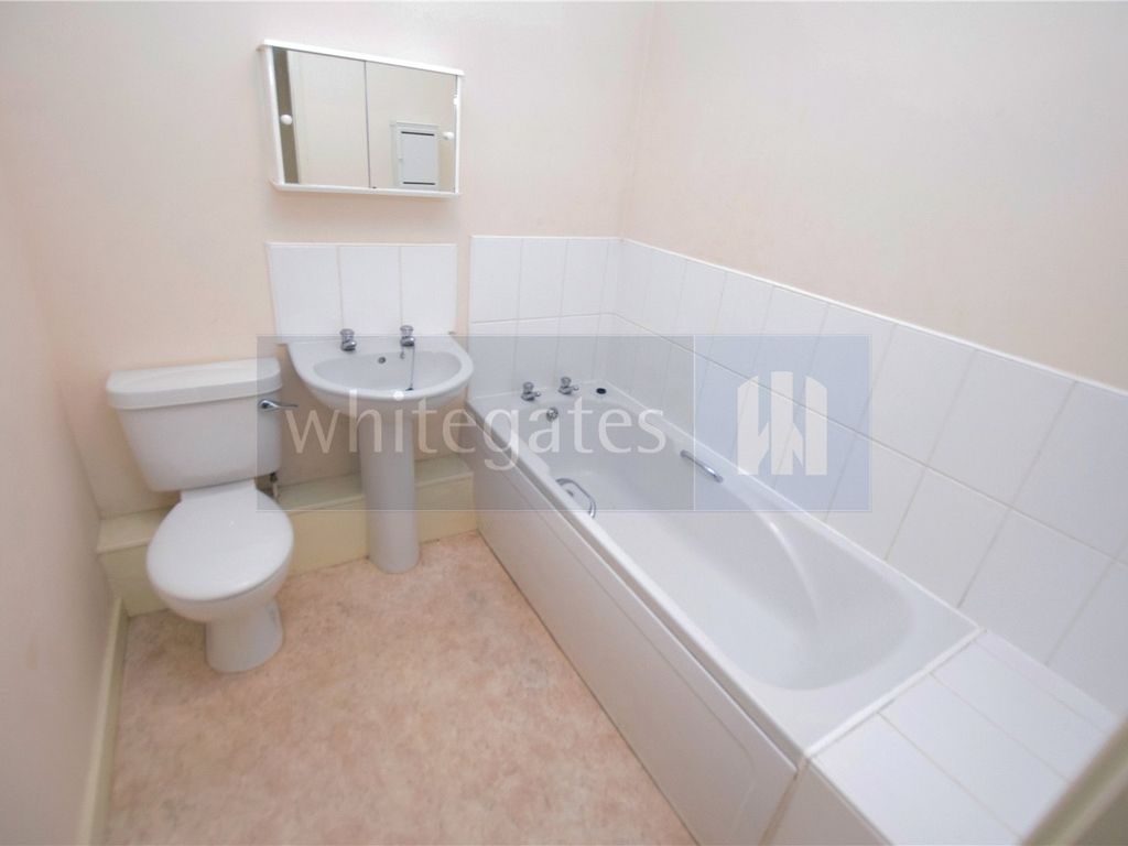 2 bed flat for sale in Bracken Green, East Ardsley, Wakefield, West Yorkshire WF3, £99,950