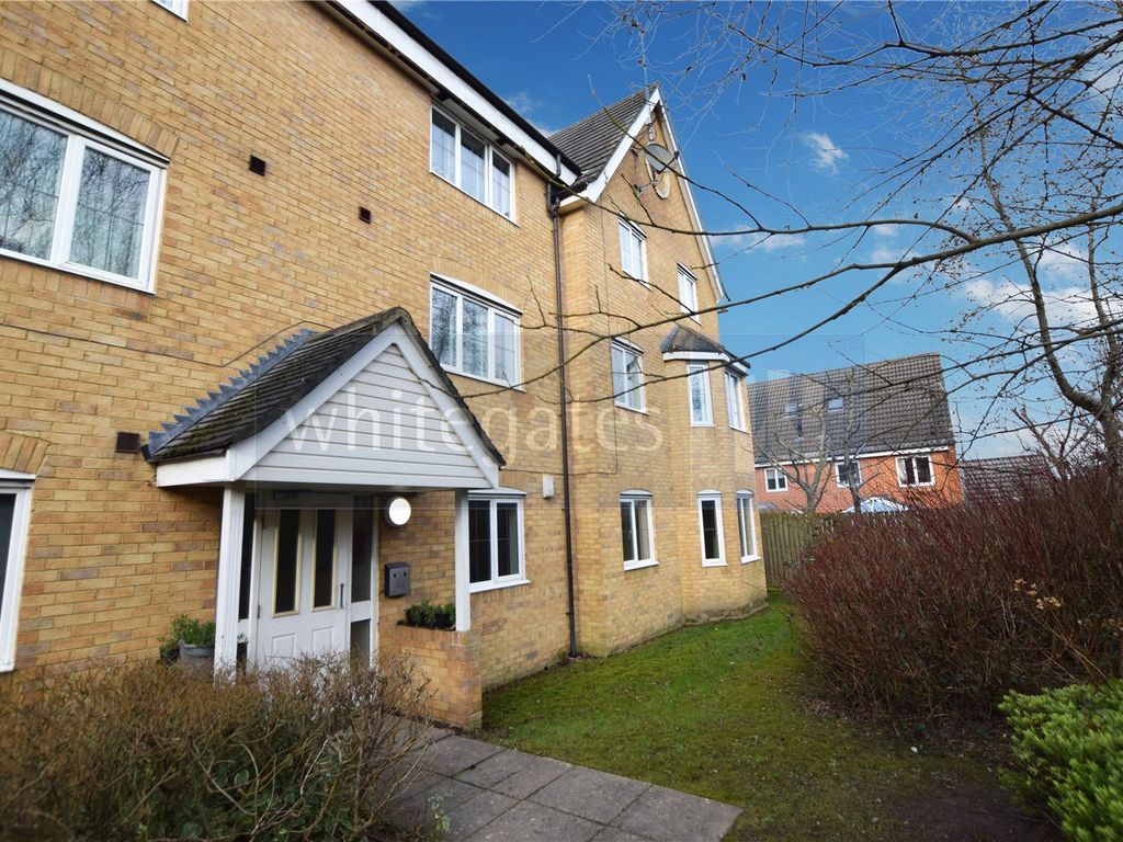 2 bed flat for sale in Bracken Green, East Ardsley, Wakefield, West Yorkshire WF3, £99,950