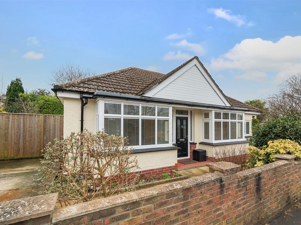 2 bed detached bungalow for sale in Clarence Road, Dorchester DT1, £345,000