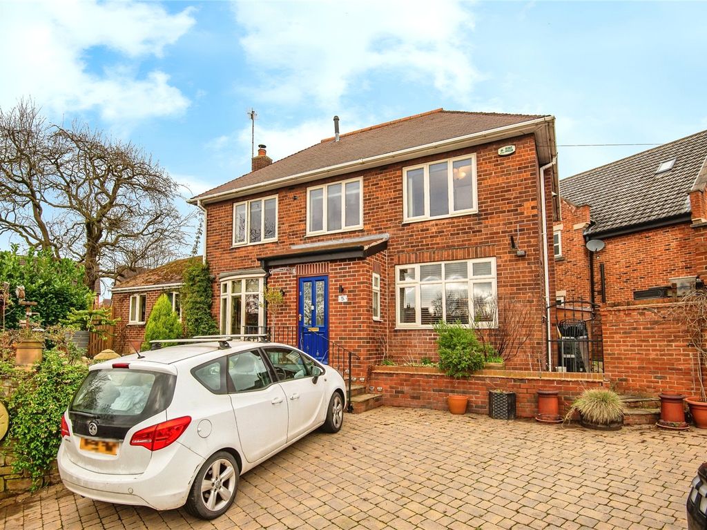 3 bed detached house for sale in Doncaster Road, Braithwell, Rotherham, South Yorkshire S66, £330,000