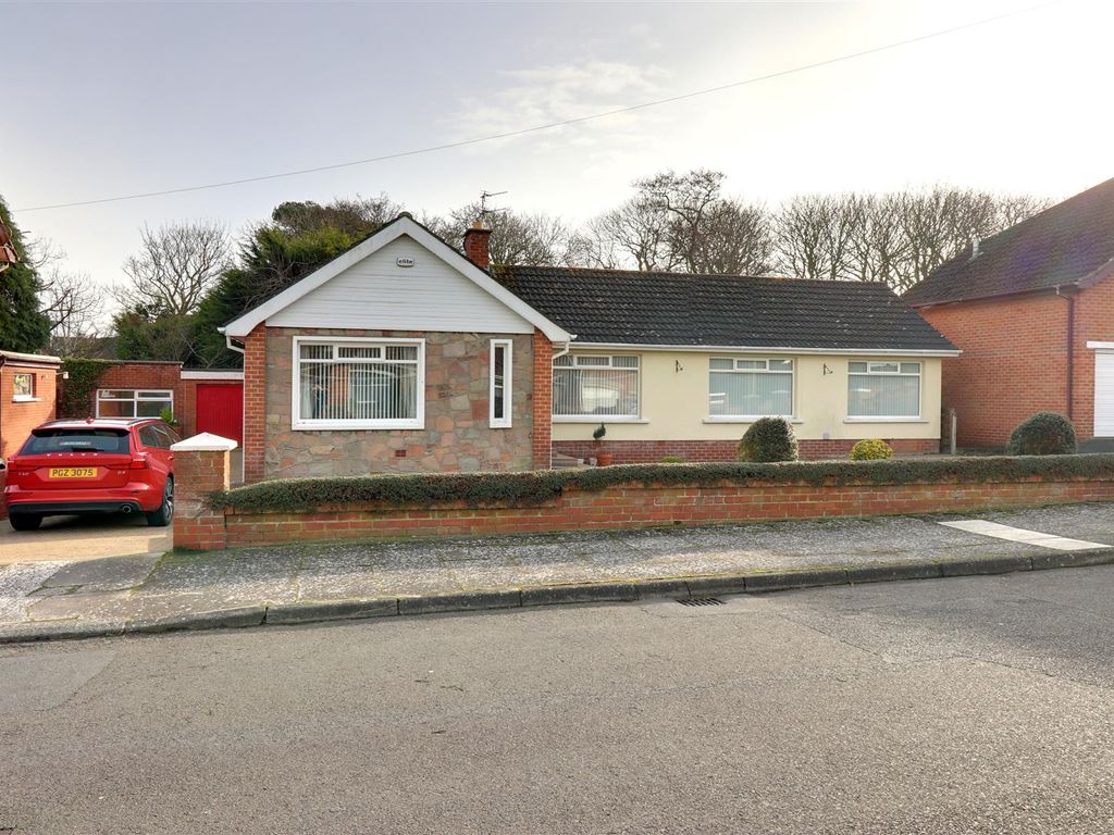 3 bed bungalow for sale in Plantation Road, Groomsport, Bangor BT19, £249,950