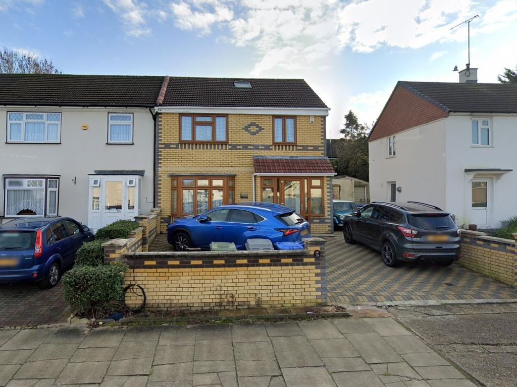 3 bed semi-detached house for sale in Shakespeare Drive, Kenton HA3, £524,950