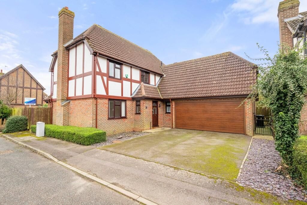 4 bed detached house for sale in Harolds Close, Walsoken, Wisbech PE14, £410,000