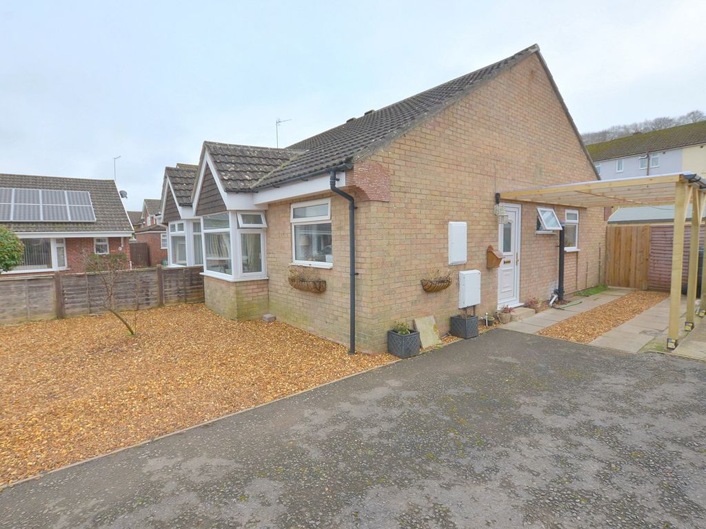 2 bed bungalow for sale in West Garston, Banwell BS29, £275,000