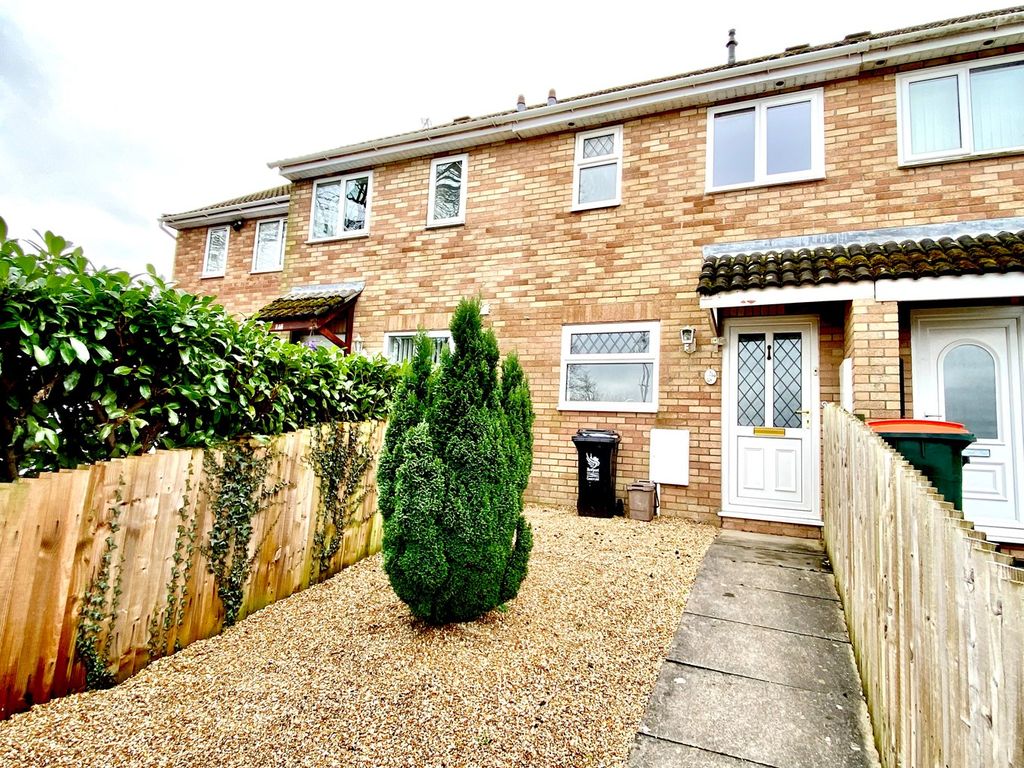 2 bed terraced house for sale in Mill Heath, Bettws, Newport NP20, £165,000