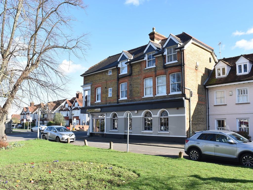 1 bed flat to rent in 1 Monument Hill, Weybridge KT13, £1,200 pcm