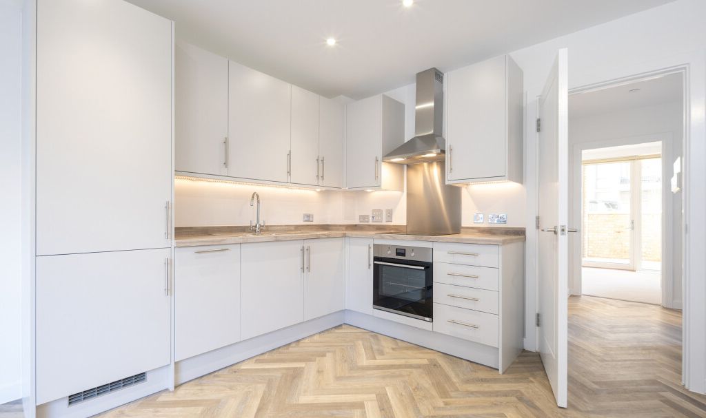 New home, 1 bed flat for sale in Commerical Way, Peckham SE15, £106,250