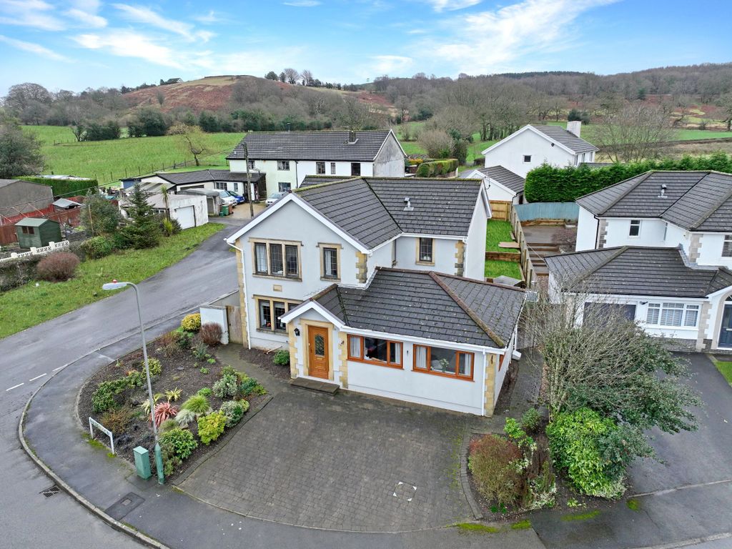 3 bed detached house for sale in Ty'n-Y-Coedcae, Machen, Caerphilly CF83, £400,000
