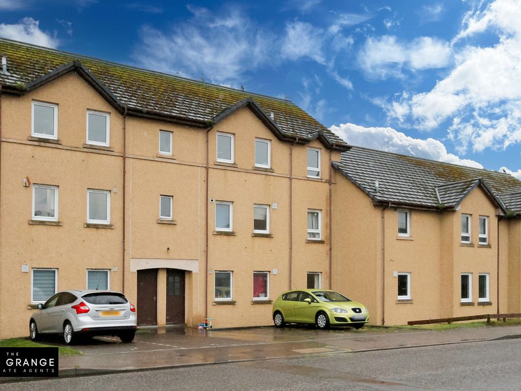 2 bed flat for sale in Ashgrove Square, Elgin IV30, £85,000