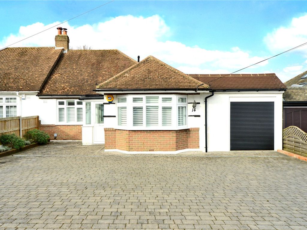 2 bed bungalow for sale in Partridge Mead, Banstead, Surrey SM7, £599,950