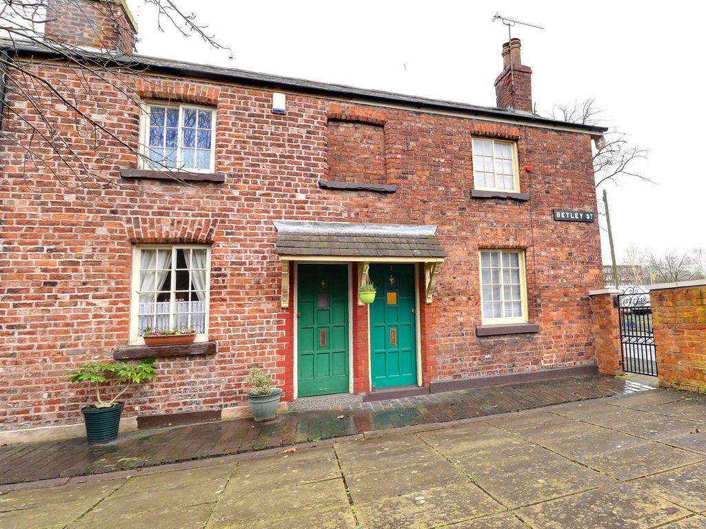 2 bed terraced house for sale in Betley Street, Crewe CW1, £120,000