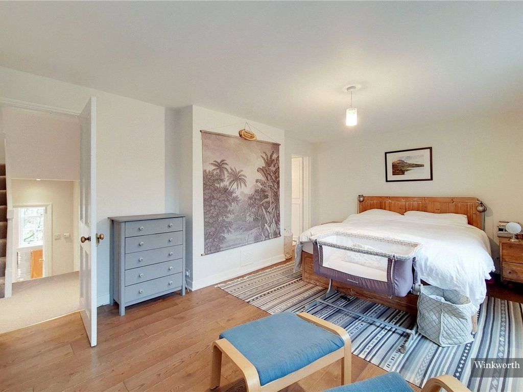 4 bed end terrace house for sale in Blackheath Park, Blackheath, London SE3, £1,950,000