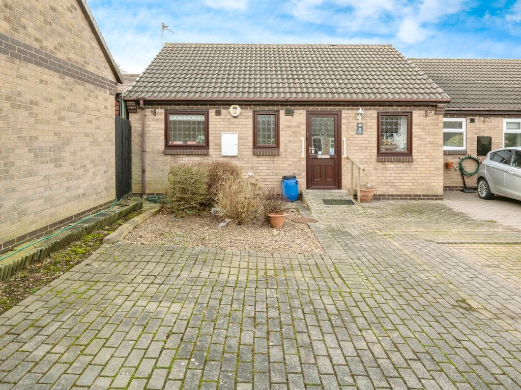 2 bed bungalow for sale in Waverley Court, Toll Bar, Doncaster, South Yorkshire DN5, £100,000