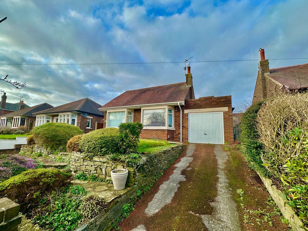 2 bed bungalow for sale in Poulton Road, Blackpool FY3, £140,000