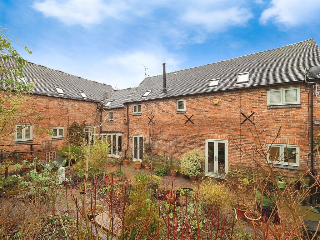 5 bed barn conversion for sale in Mill Street, Packington, Ashby-De-La-Zouch LE65, £795,000