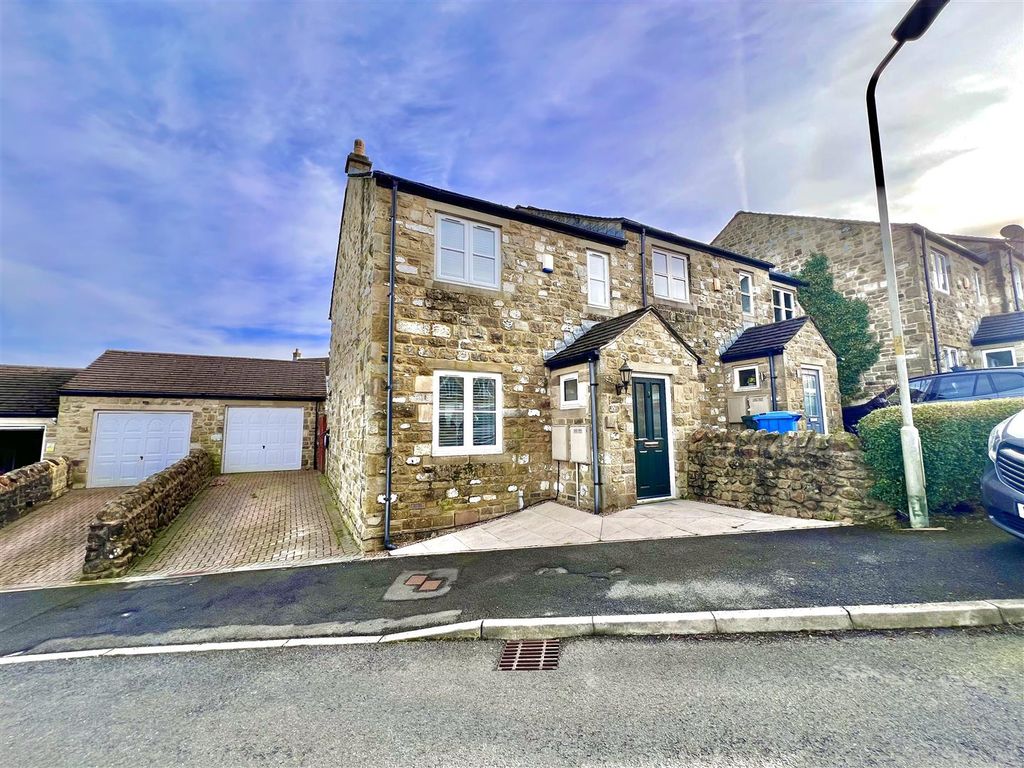 3 bed end terrace house for sale in Laycock Fields, Cowling, Keighley BD22, £249,950