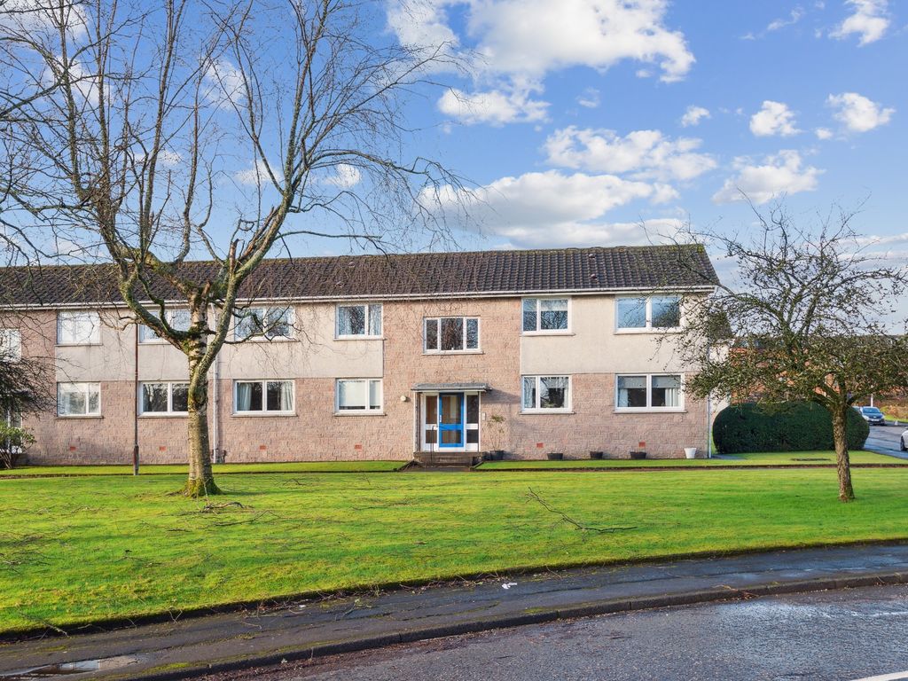 1 bed flat to rent in Queens Court, Milngavie, East Dunbartonshire G62, £895 pcm