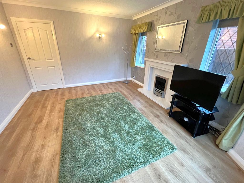 2 bed bungalow for sale in Ashley Close, North Shore FY2, £249,950