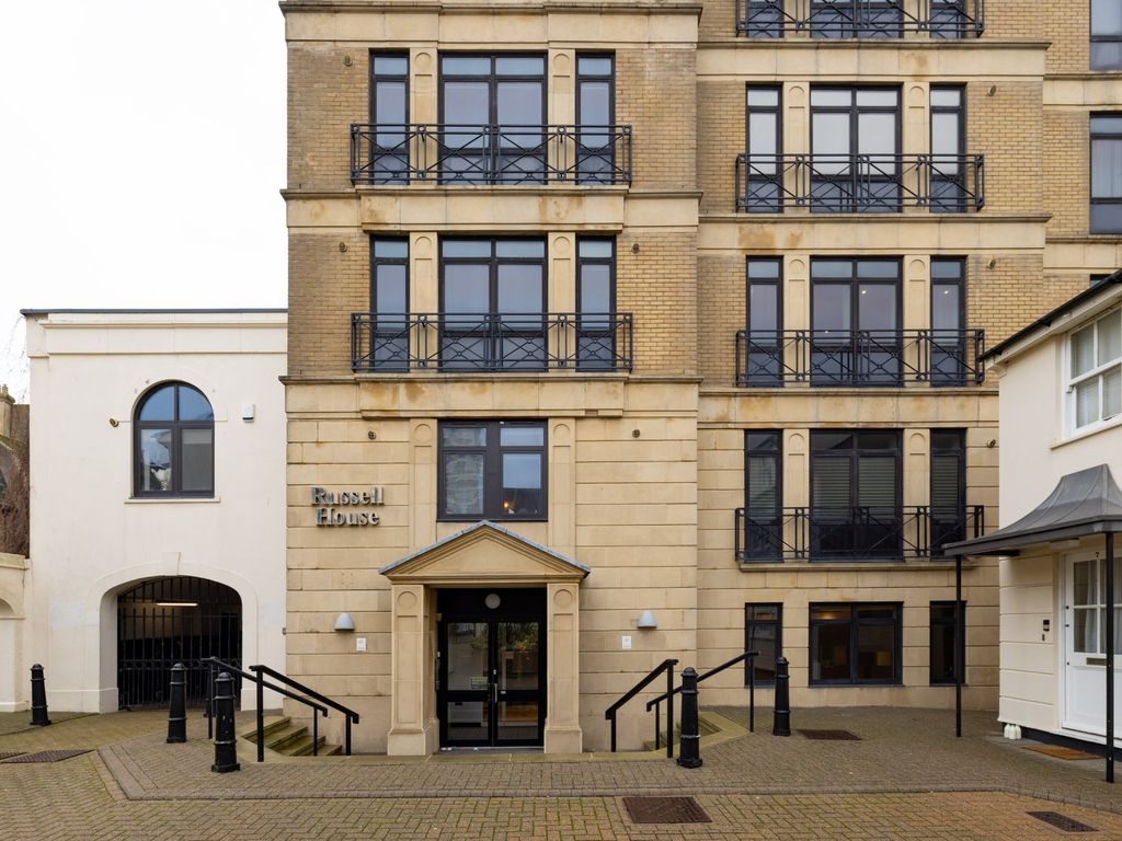 1 bed flat for sale in Russell House, Russell Mews, Brighton BN1, £335,000