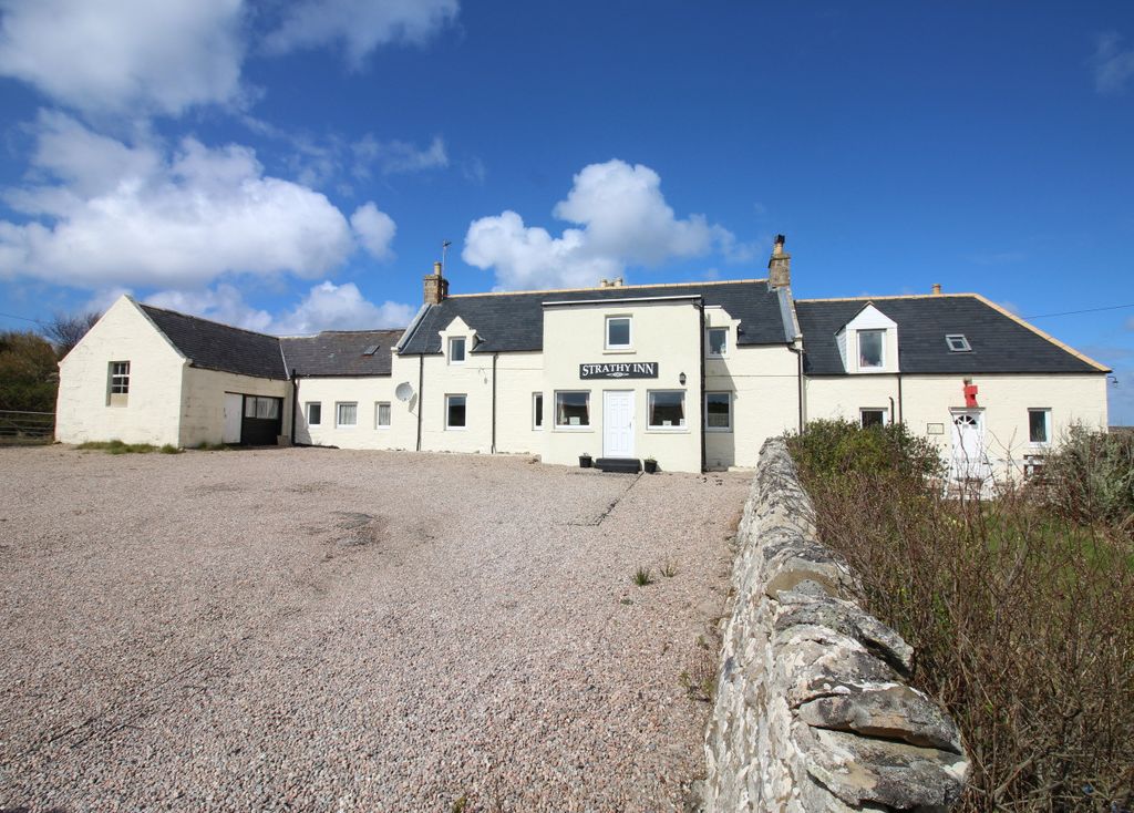 Hotel/guest house for sale in Strathy Inn, Strathy, Thurso KW14, £435,000