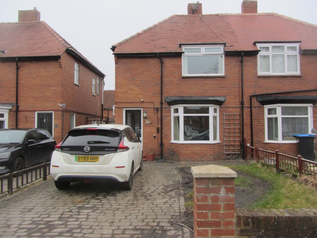 3 bed semi-detached house to rent in Warwick Court, Durham DH1, £1,050 pcm