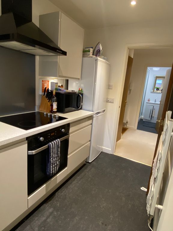 1 bed flat to rent in Millbrook Street, Cheltenham GL50, £700 pcm