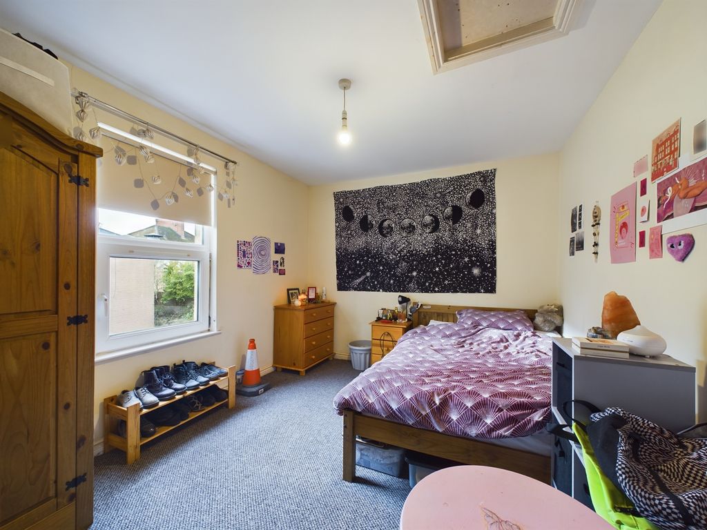 1 bed flat for sale in 2A Belgravia Avenue, Belfast BT9, £115,000