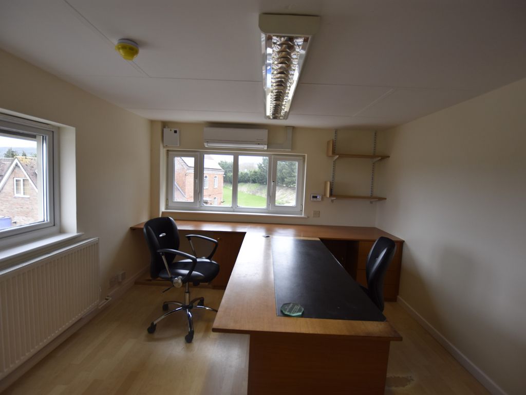 Office to let in Lower Wick, Dursley, Gloucestershire GL11, £13,000 pa