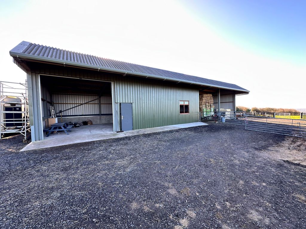 Light industrial to let in Freezing Hill, Wick, Bristol, South Gloucestershire BS30, £9,000 pa