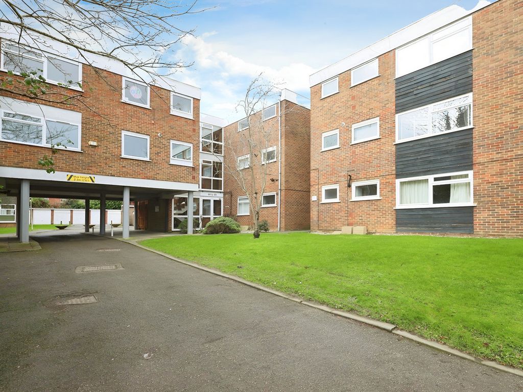 1 bed flat to rent in Hutton Road, Brentwood CM15, £1,150 pcm