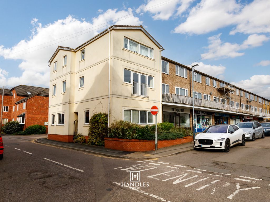 2 bed property for sale in Cornwall House, Cornwall Place, Leamington Spa, Warwickshire CV32, £185,000