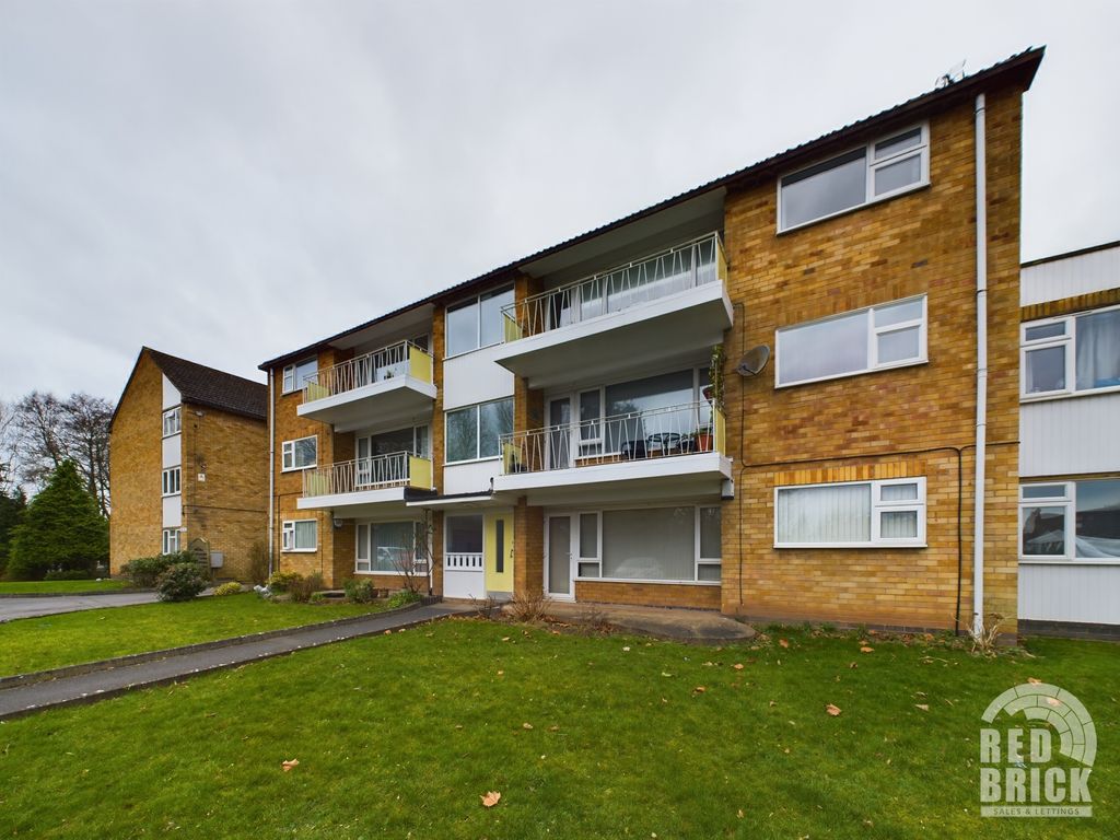 2 bed flat for sale in Morfa Gardens, Coventry CV6, £170,000