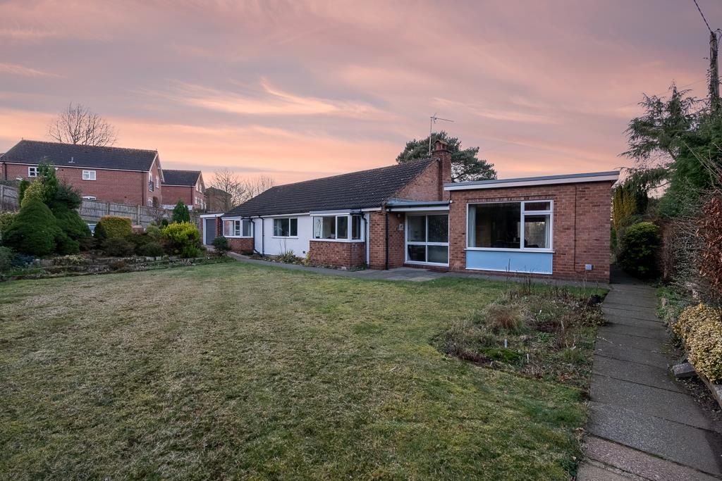 4 bed detached bungalow for sale in Mill Lane, Cuddington, Northwich CW8, £700,000
