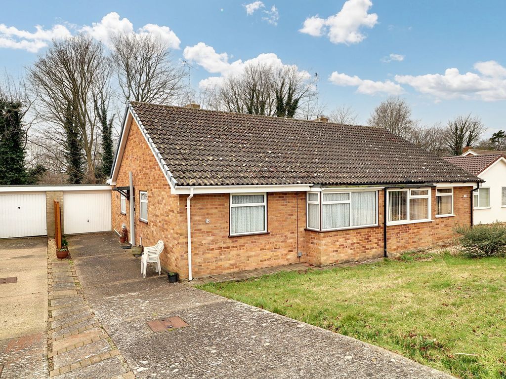 2 bed semi-detached bungalow for sale in Sefton Way, Newmarket CB8, £275,000