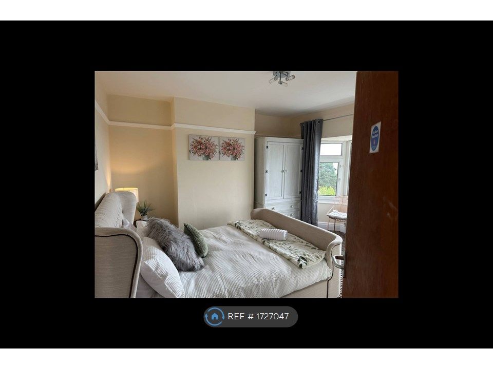 4 bed semi-detached house to rent in Lon Cwm Gwyn, Swansea SA2, £1,500 pcm